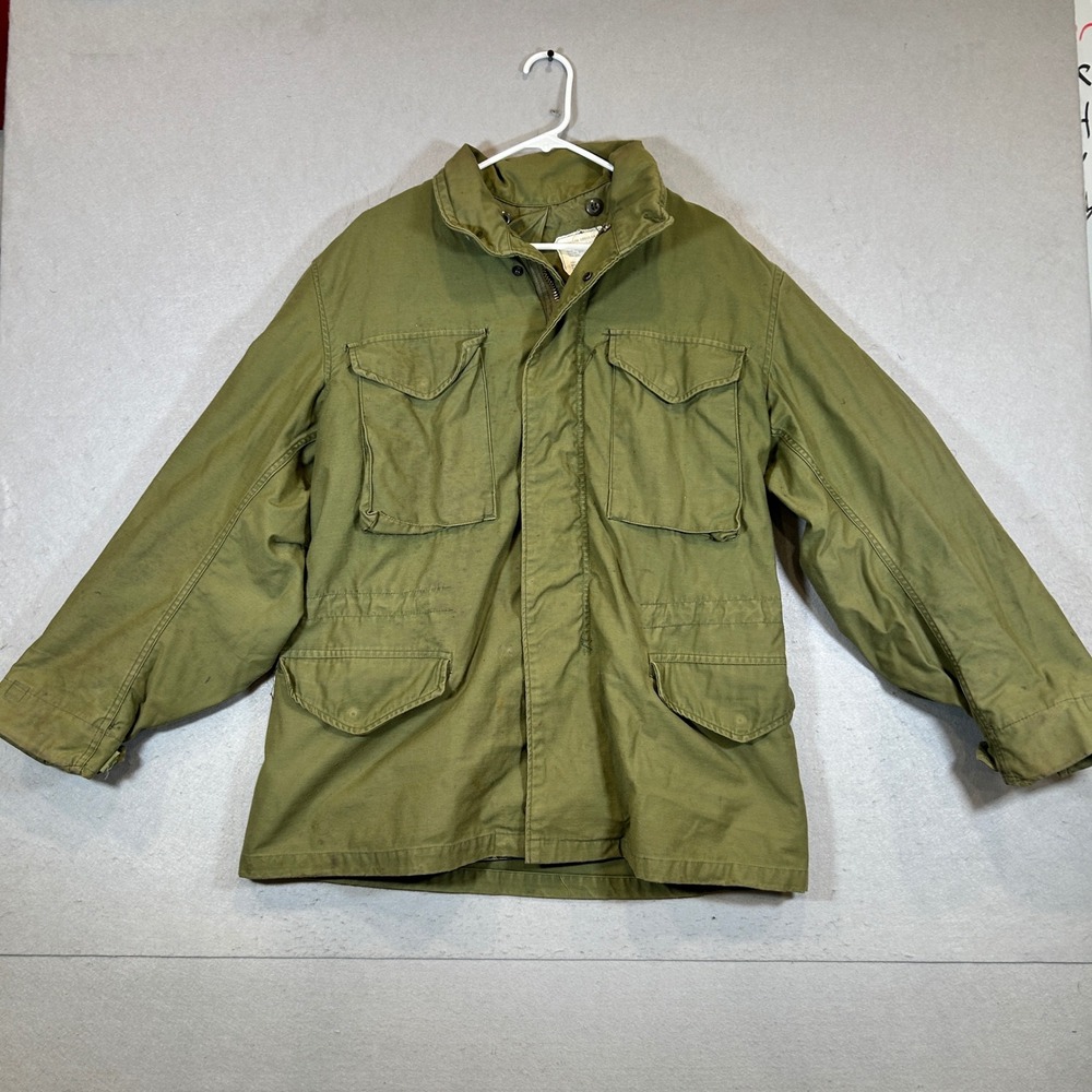 Vintage Alpha Industries Jacket M-65 Field Green Drab Medium Regular 1974 DSA100